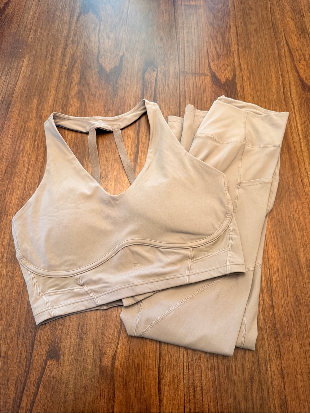 Gymshark x Whitney Simmons Set Beige Longline Bra Large Leggings Medium